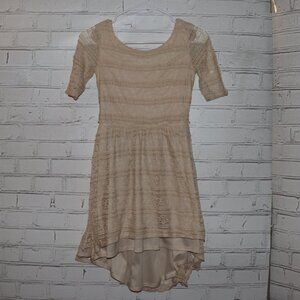 🤍🌸 Xhilaration Cream Lace High‑Low Dress · Size Small